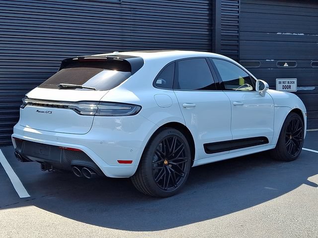 Certified 2025 Porsche Macan GTS AWD/4WD image 7
