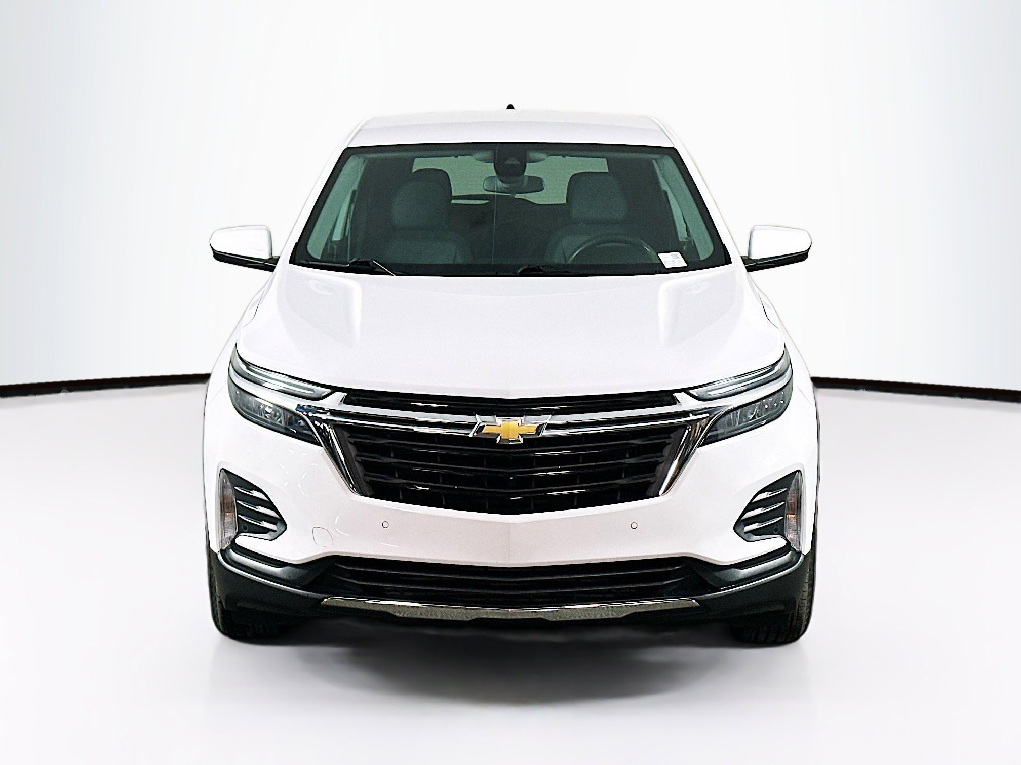 Used 2022 Chevrolet Equinox LT image 2