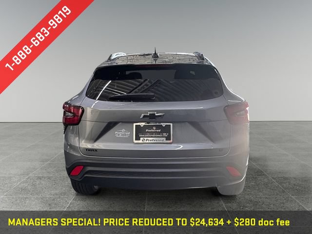 Used 2026 Chevrolet Trax LT w/ Midnight Edition FWD image 26
