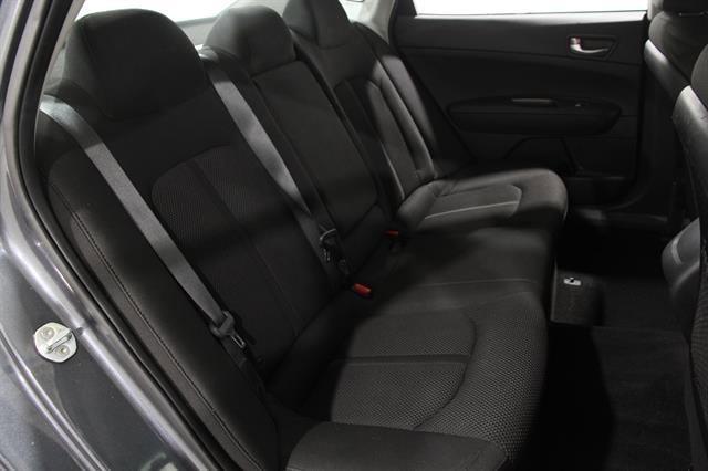 Used 2020 Kia Optima LX FWD image 17