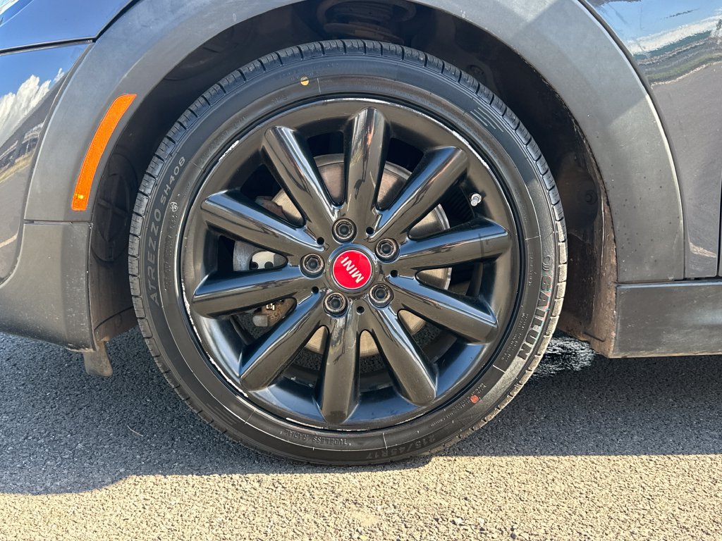 Used 2016 MINI Cooper S FWD image 11
