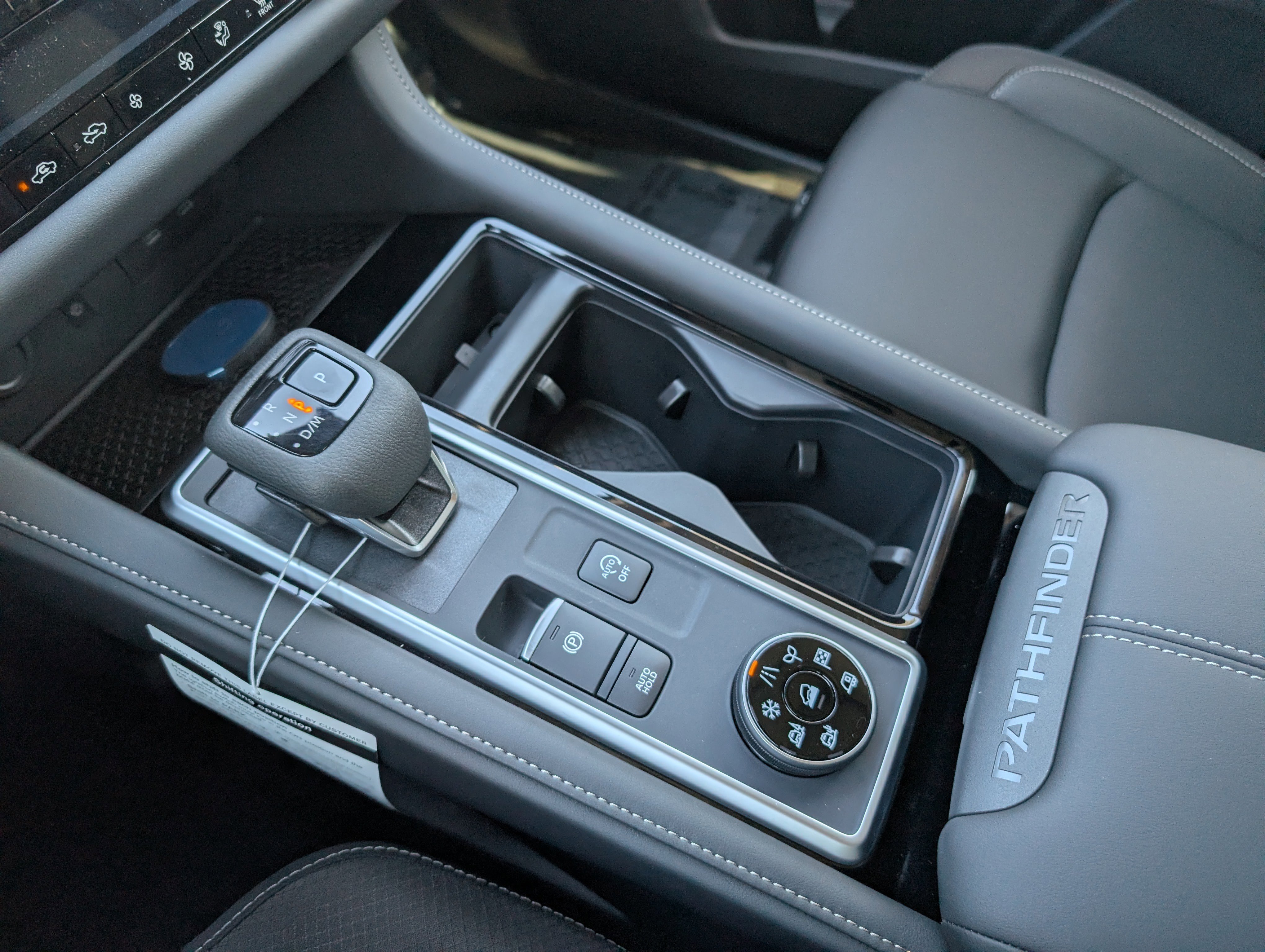 New 2026 Nissan Pathfinder SL image 16