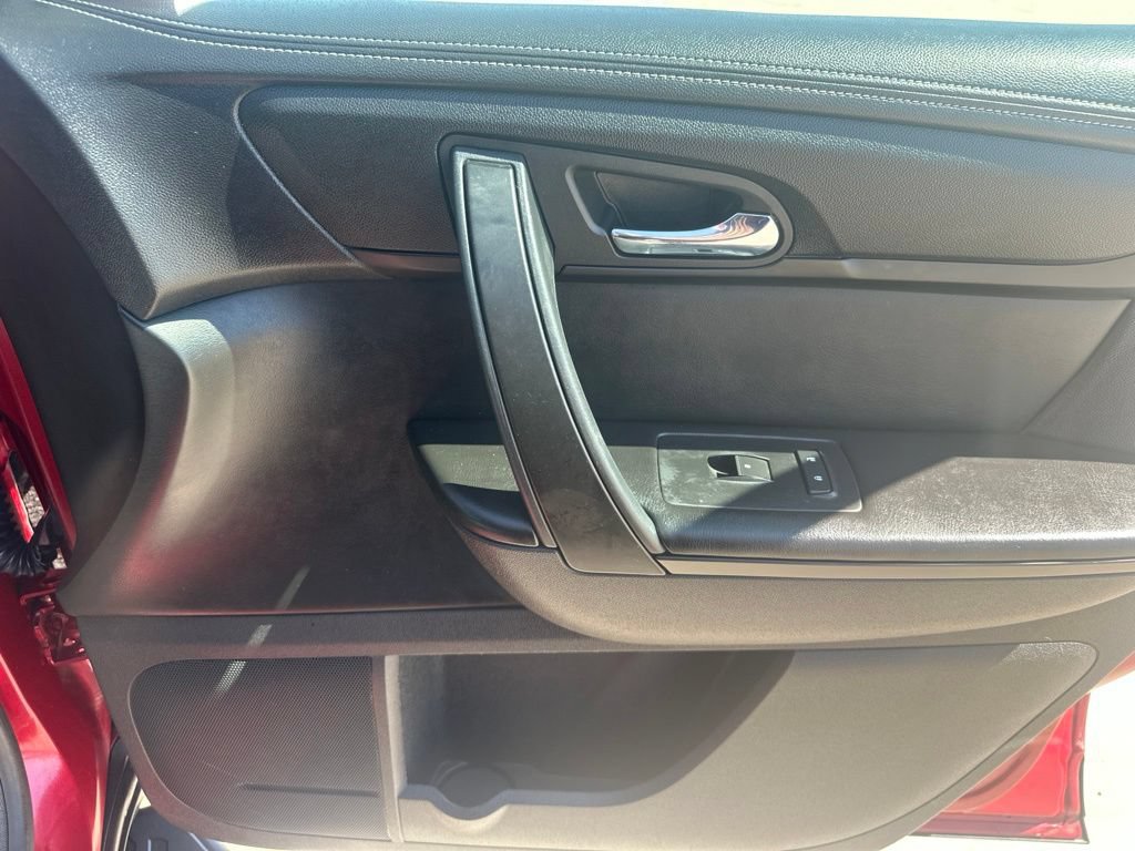 Used 2013 Chevrolet Traverse LT AWD/4WD image 35