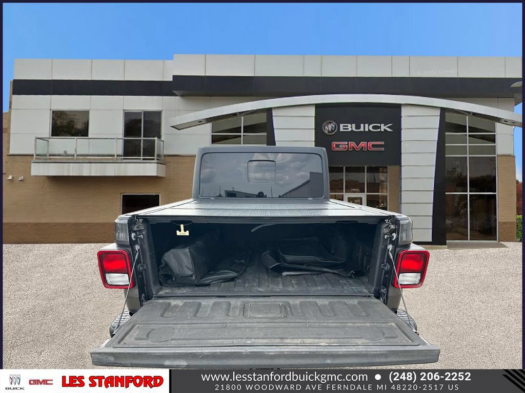 Used 2020 Jeep Gladiator Rubicon AWD/4WD image 11