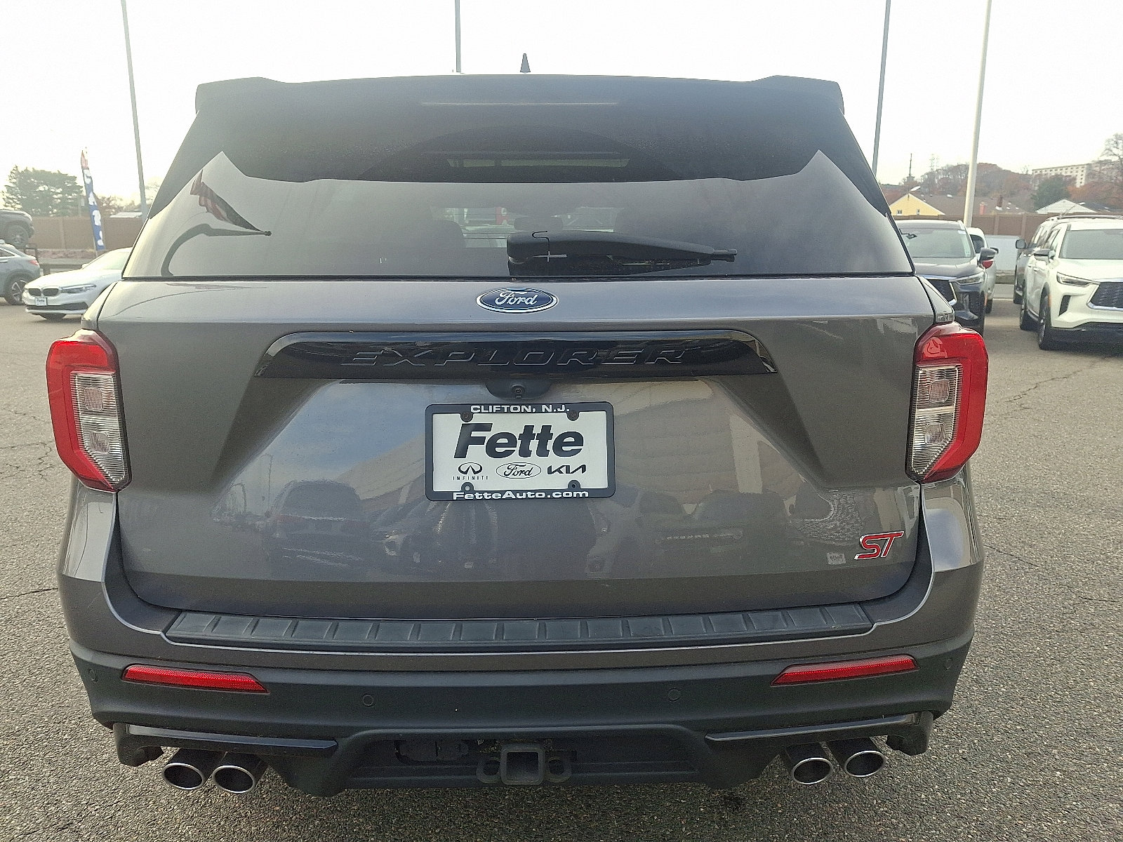 Certified 2022 Ford Explorer ST w/ Equipment Group 401A image 5