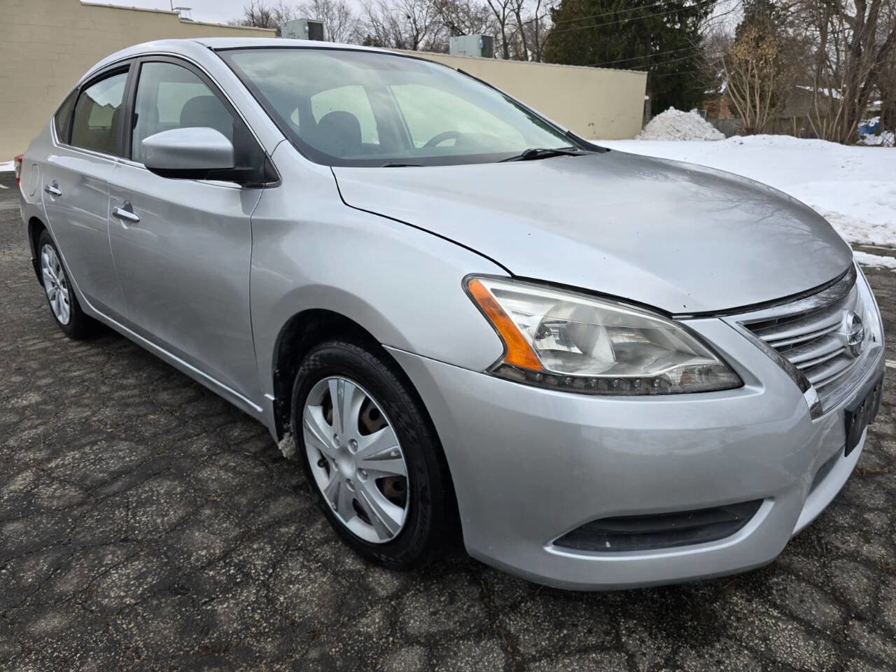 Used 2013 Nissan Sentra S FWD image 3
