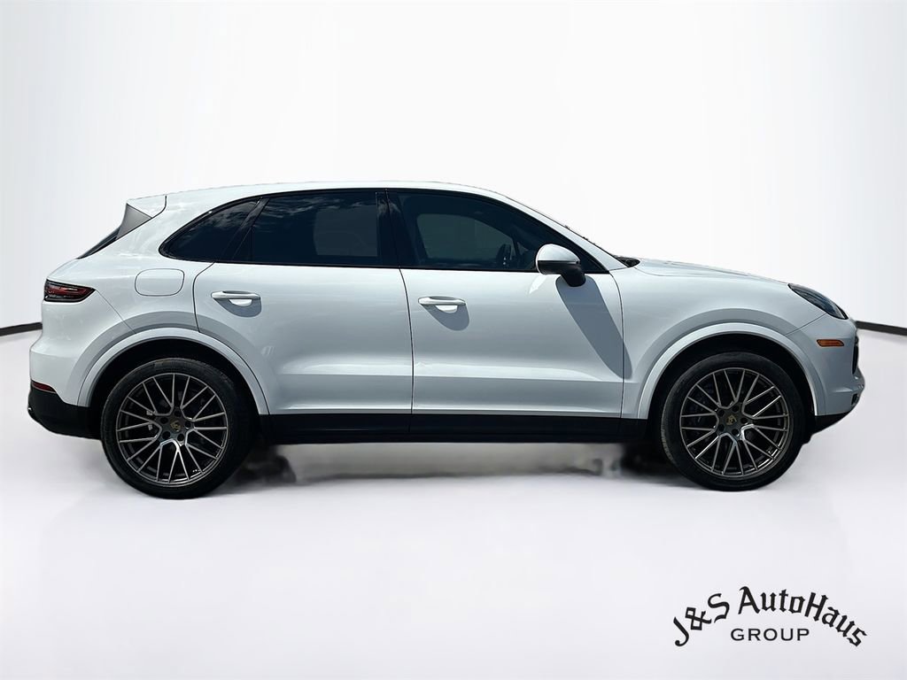Used 2022 Porsche Cayenne Platinum Edition AWD/4WD image 8