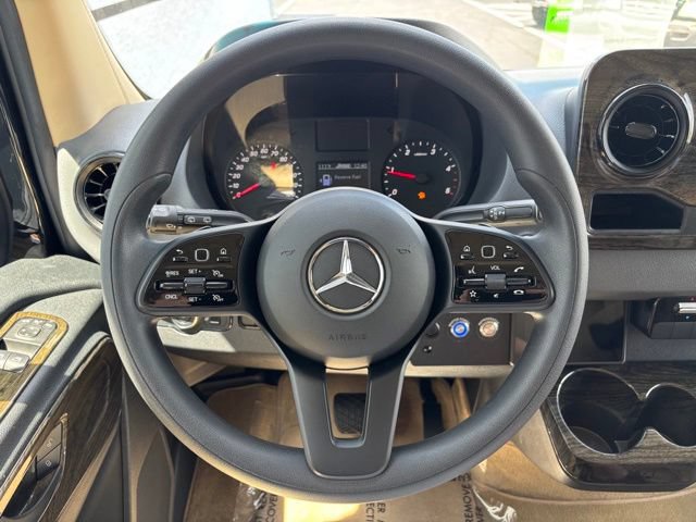 Used 2019 Mercedes-Benz Sprinter 3500 image 30