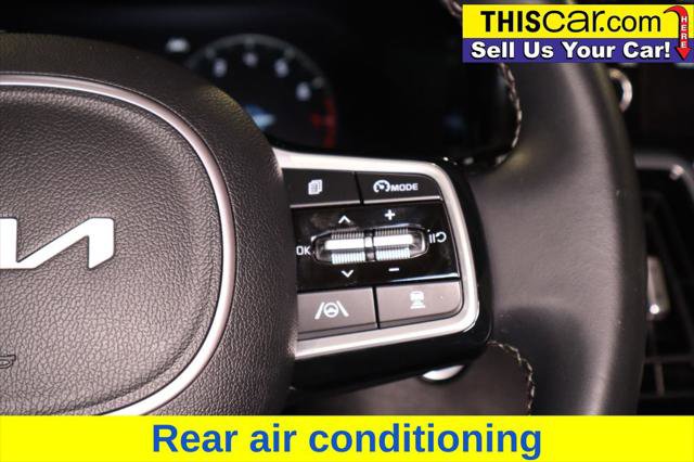 Used 2023 Kia Sorento SX image 13