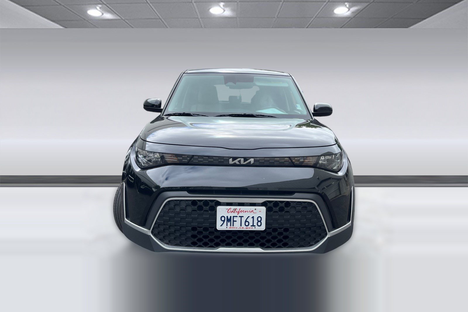 Used 2023 Kia Soul LX w/ LX Technology Package FWD image 4