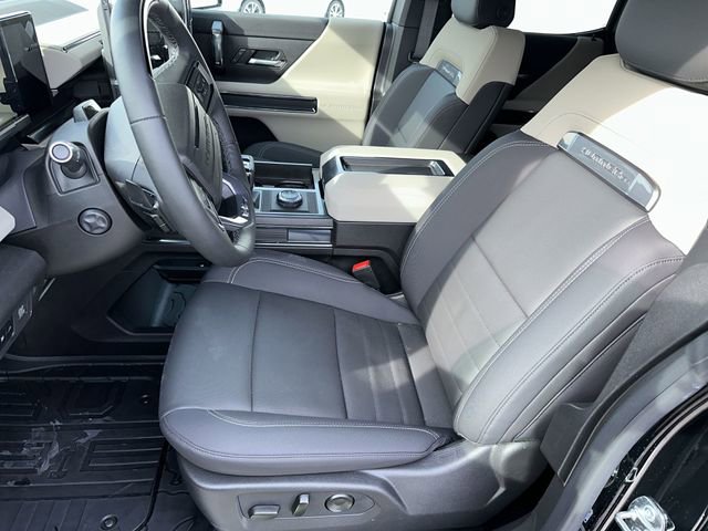 New 2026 GMC Hummer EV SUV w/ LPO, Illumination Package image 15