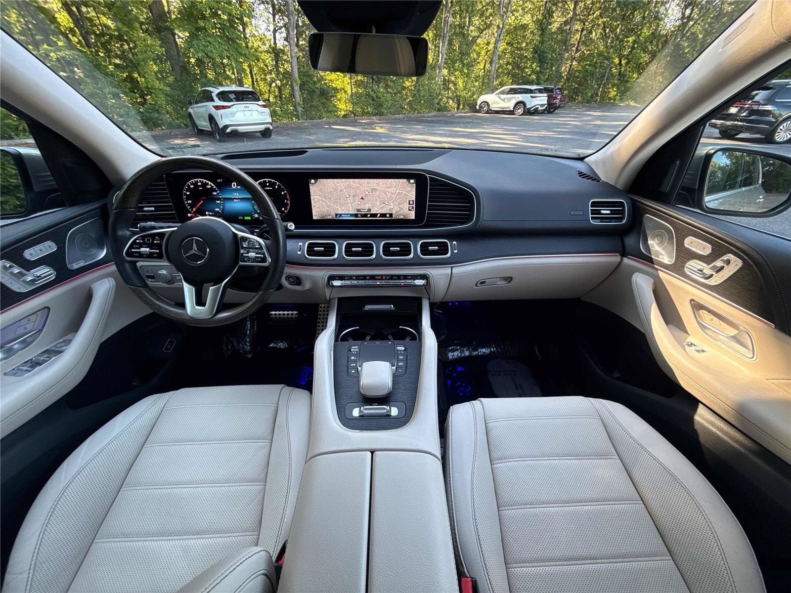 Used 2023 Mercedes-Benz GLS 450 4MATIC image 13