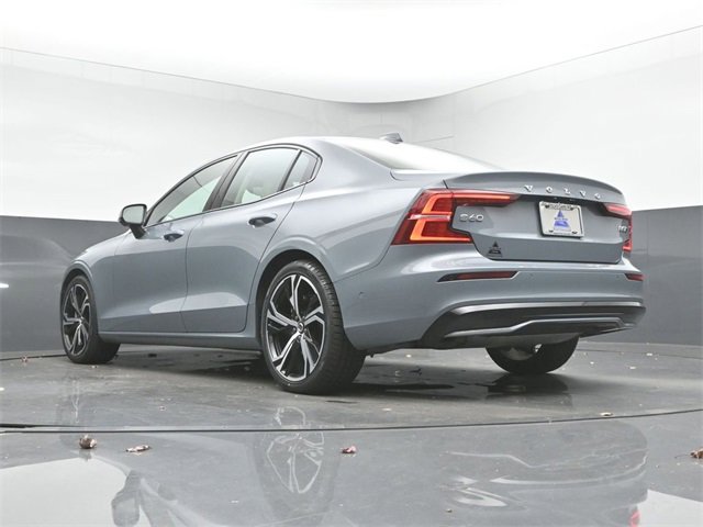 Used 2024 Volvo S60 B5 Ultimate image 41