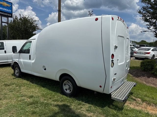 Used 2005 Chevrolet Express 3500 RWD image 5