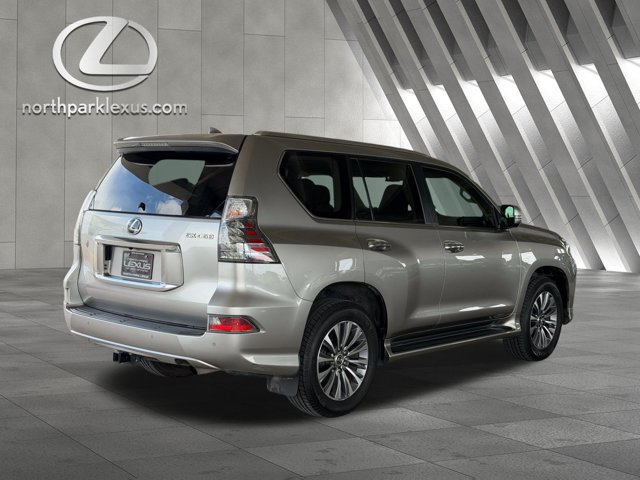 Certified 2020 Lexus GX 460 Luxury w/ Accessory Package AWD/4WD image 6