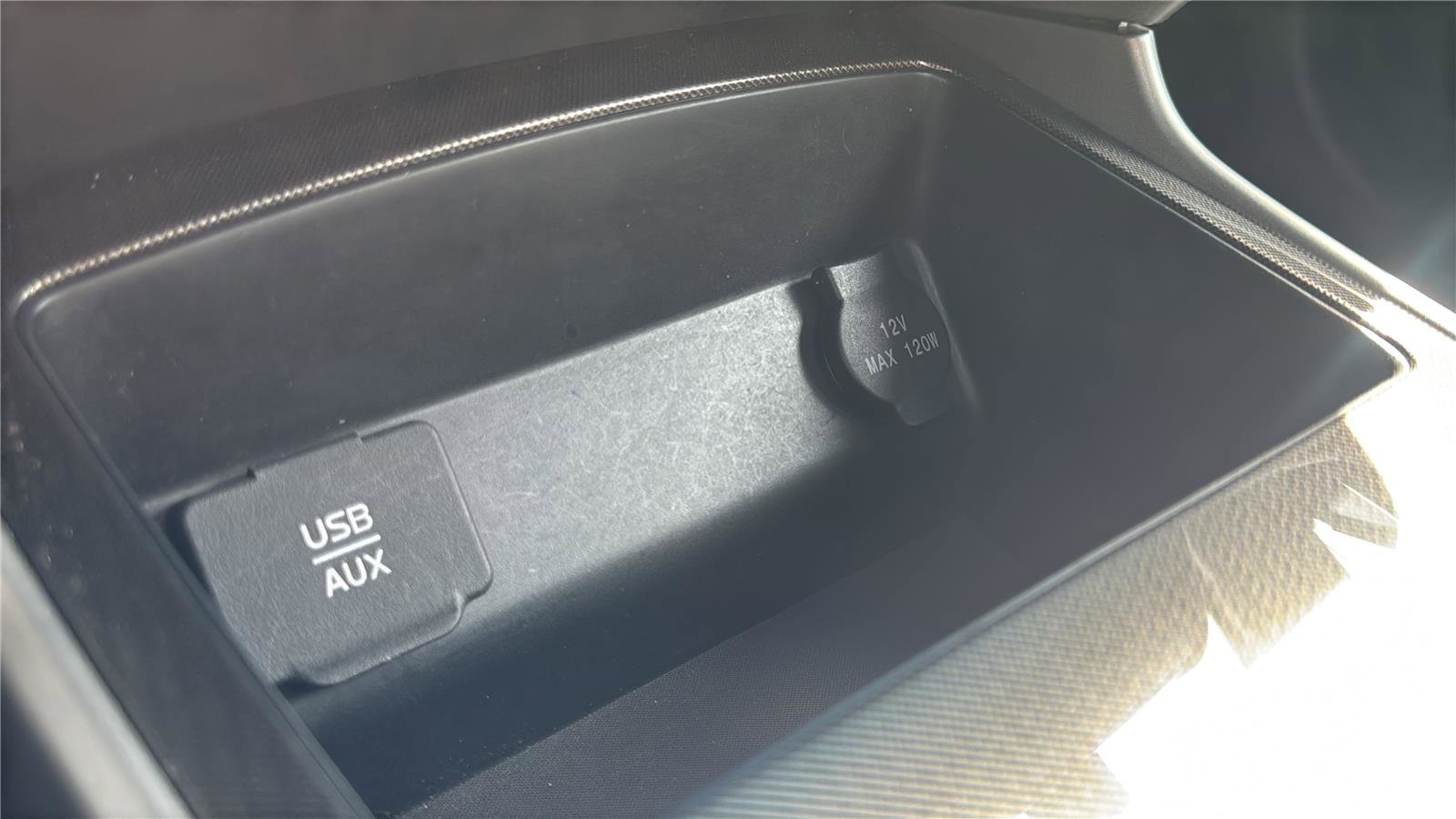 Used 2015 Nissan Altima 2.5 SL w/ Technology Package FWD image 18