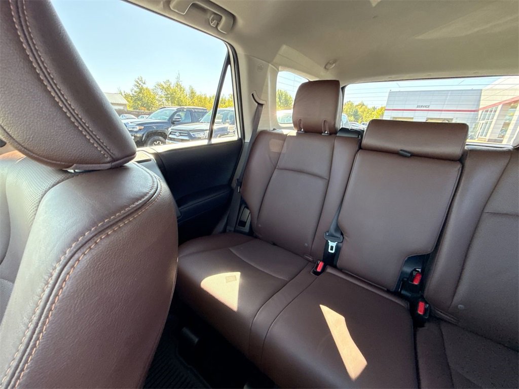 Used 2022 Toyota 4Runner Limited image 12