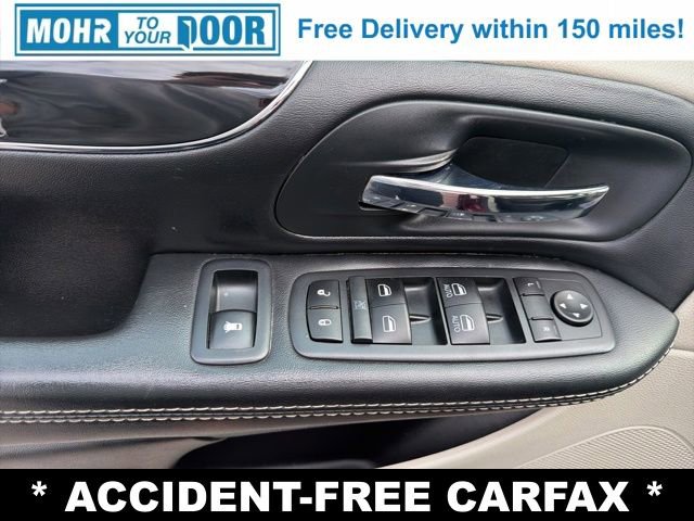 Used 2020 Dodge Grand Caravan SXT image 11