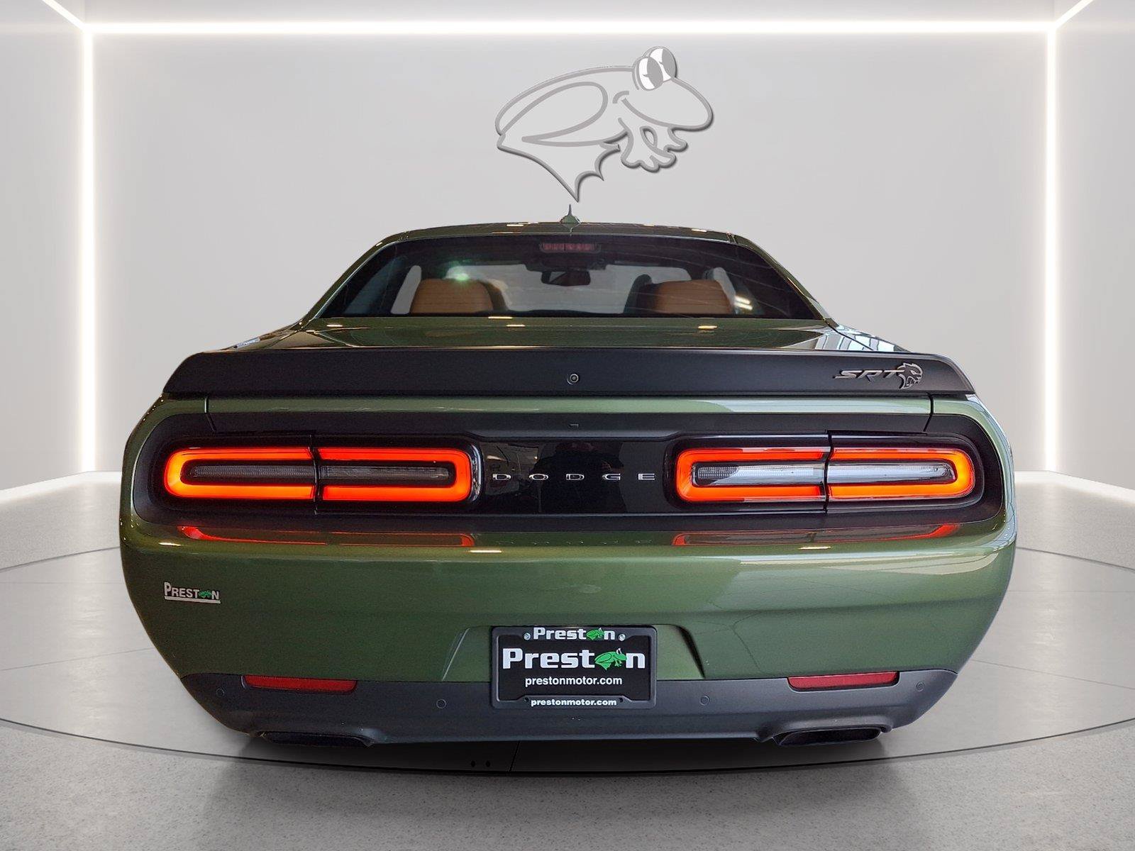 Used 2022 Dodge Challenger SRT Hellcat Redeye RWD image 5