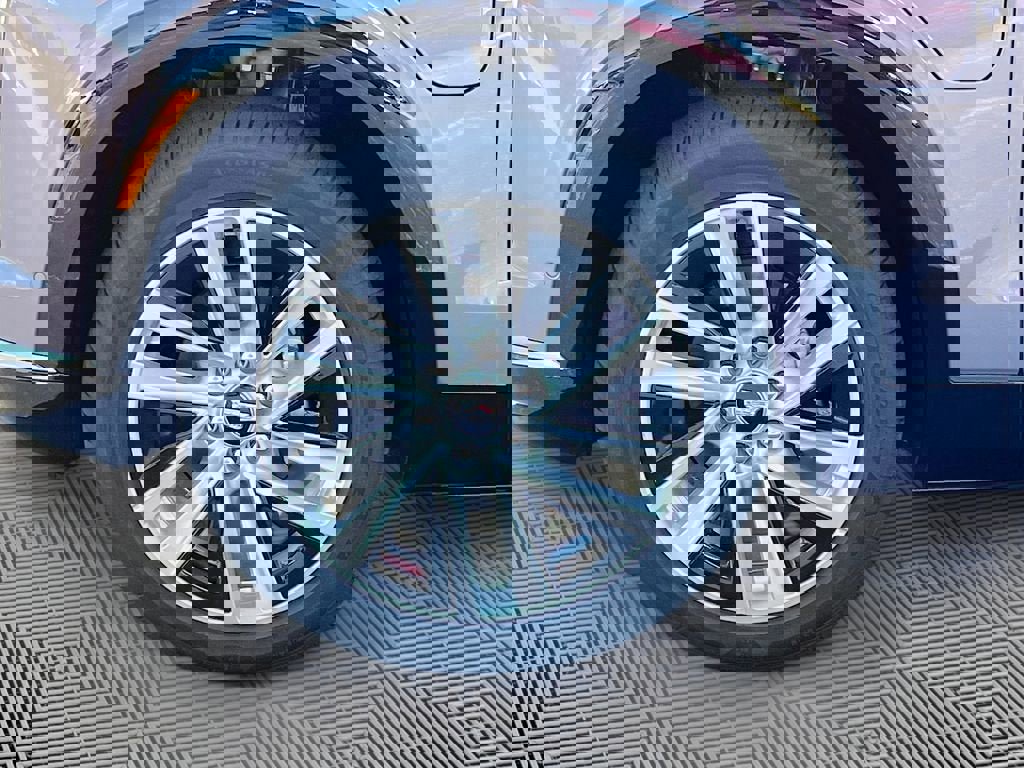 New 2026 Cadillac Vistiq Luxury image 32