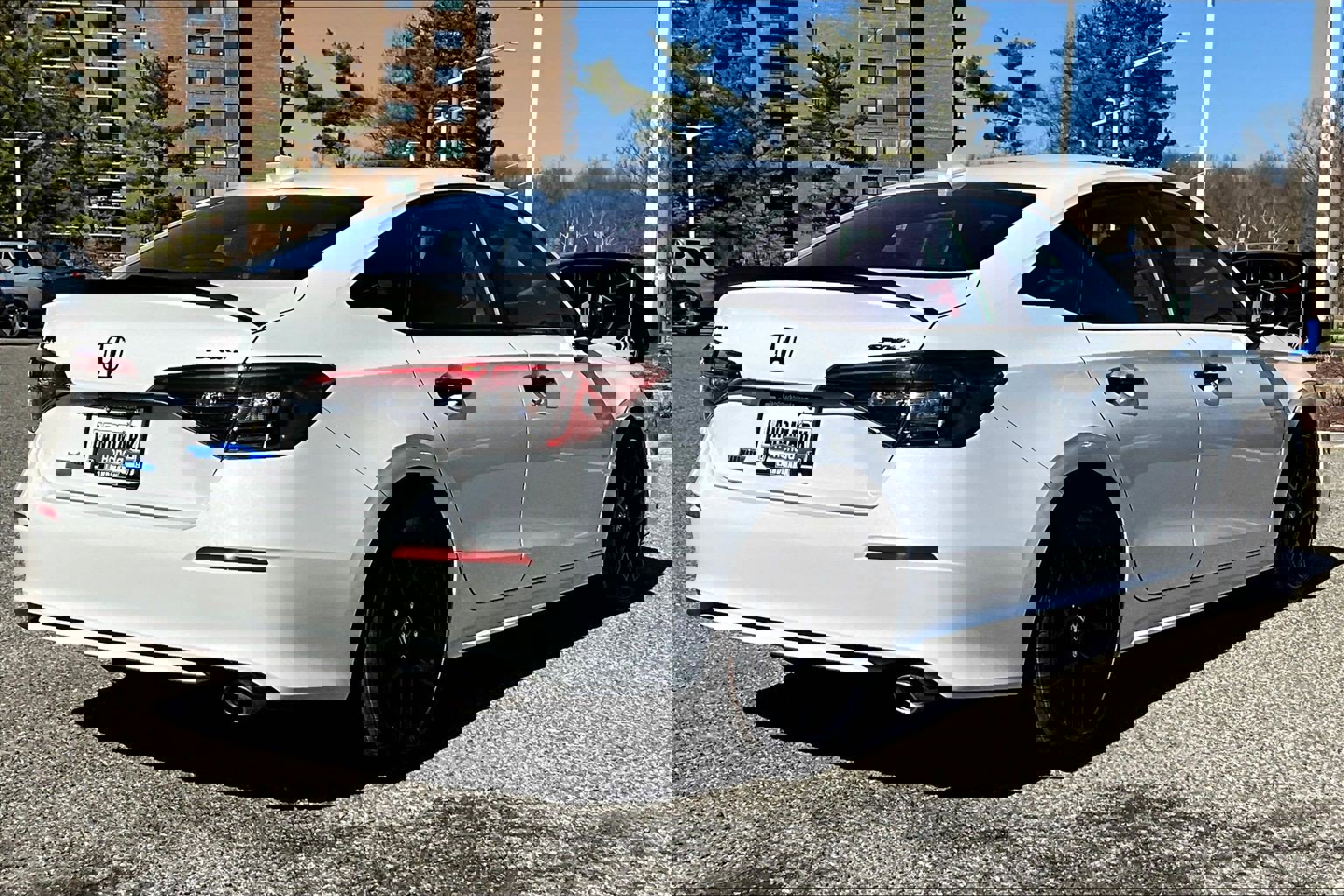 Used 2023 Honda Civic Sport image 2