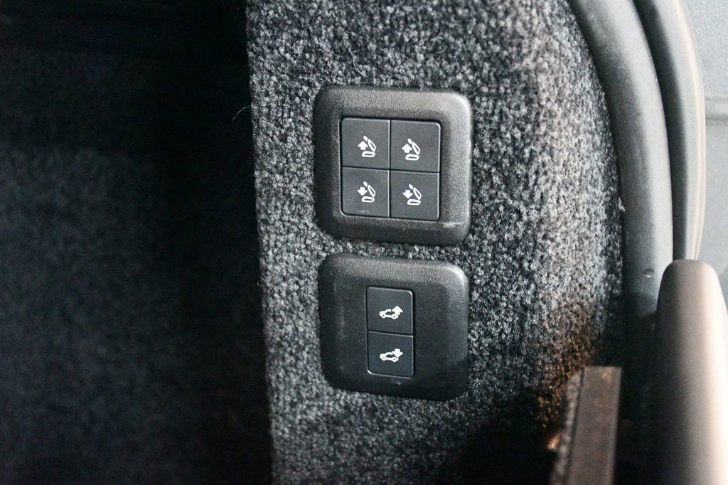 Used 2021 Land Rover Range Rover P525 Westminster Edition image 80