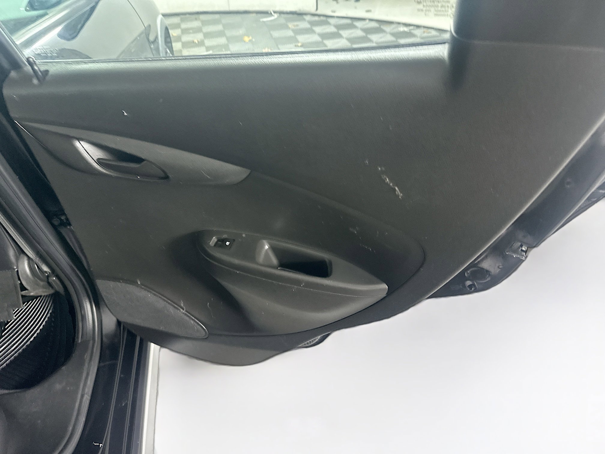 Used 2018 Chevrolet Spark ACTIV image 27