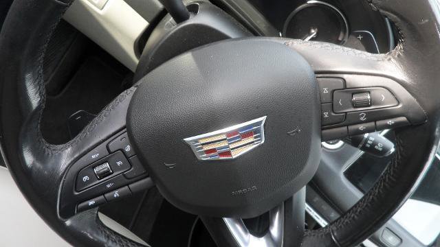 Used 2019 Cadillac XT4 Luxury w/ Cold Weather Package FWD image 40