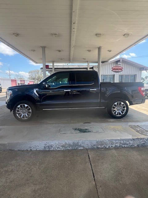 Used 2021 Ford F150 Limited image 2