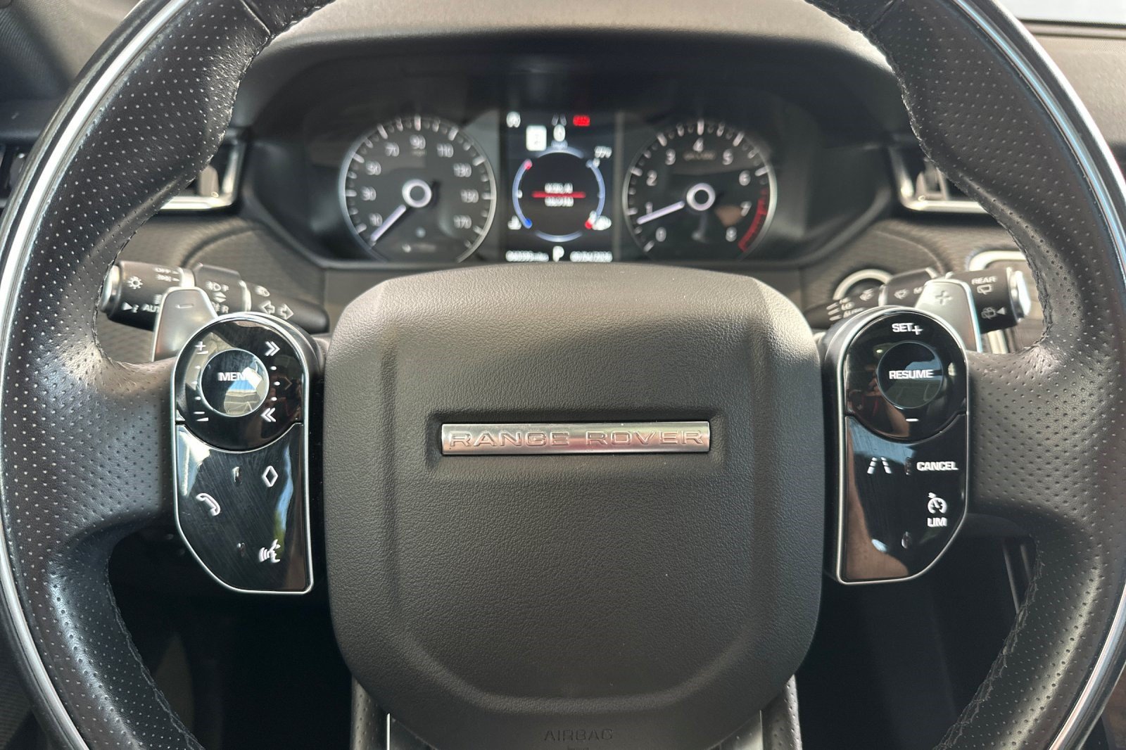 Used 2020 Land Rover Range Rover Velar R-Dynamic S AWD/4WD image 29