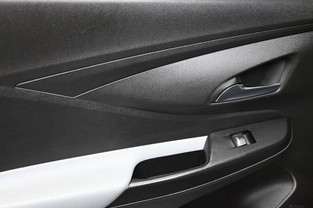 Used 2024 Buick Envista Preferred FWD image 9