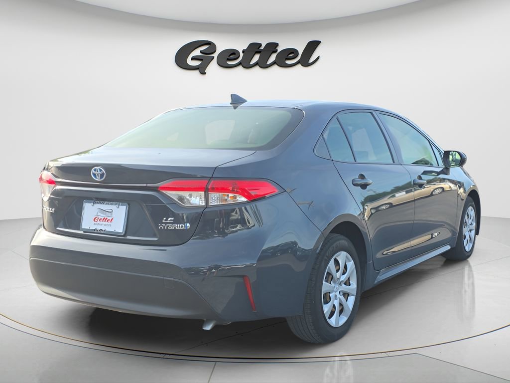 Used 2023 Toyota Corolla LE FWD image 5
