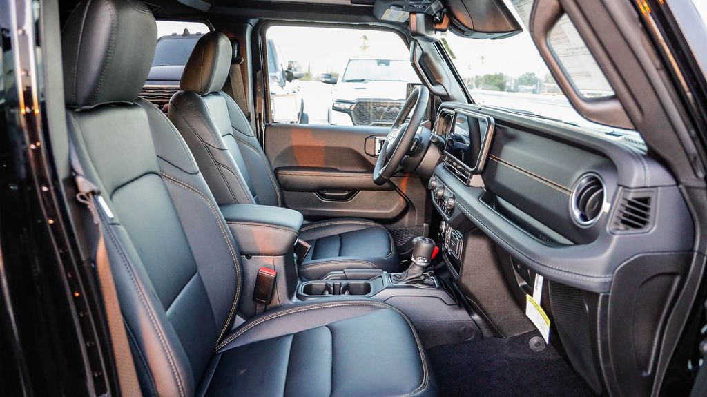 New 2025 Jeep Wrangler Sahara image 18