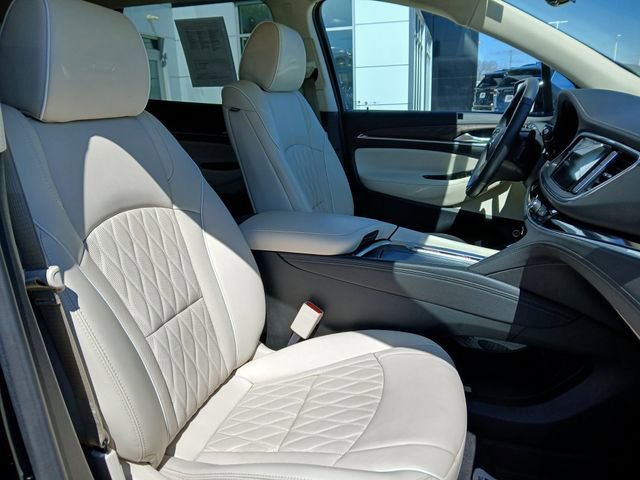 Certified 2024 Buick Enclave Avenir w/ Avenir Technology Package AWD/4WD image 16