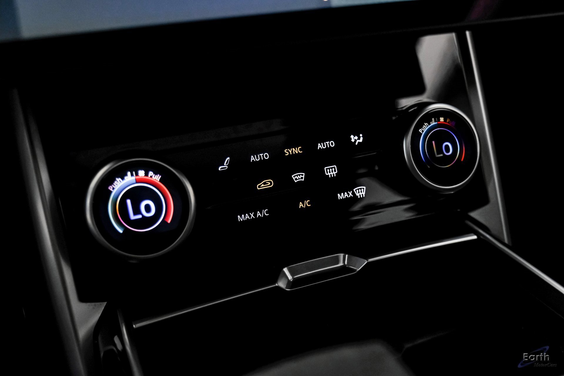 Used 2023 Land Rover Range Rover Autobiography image 55
