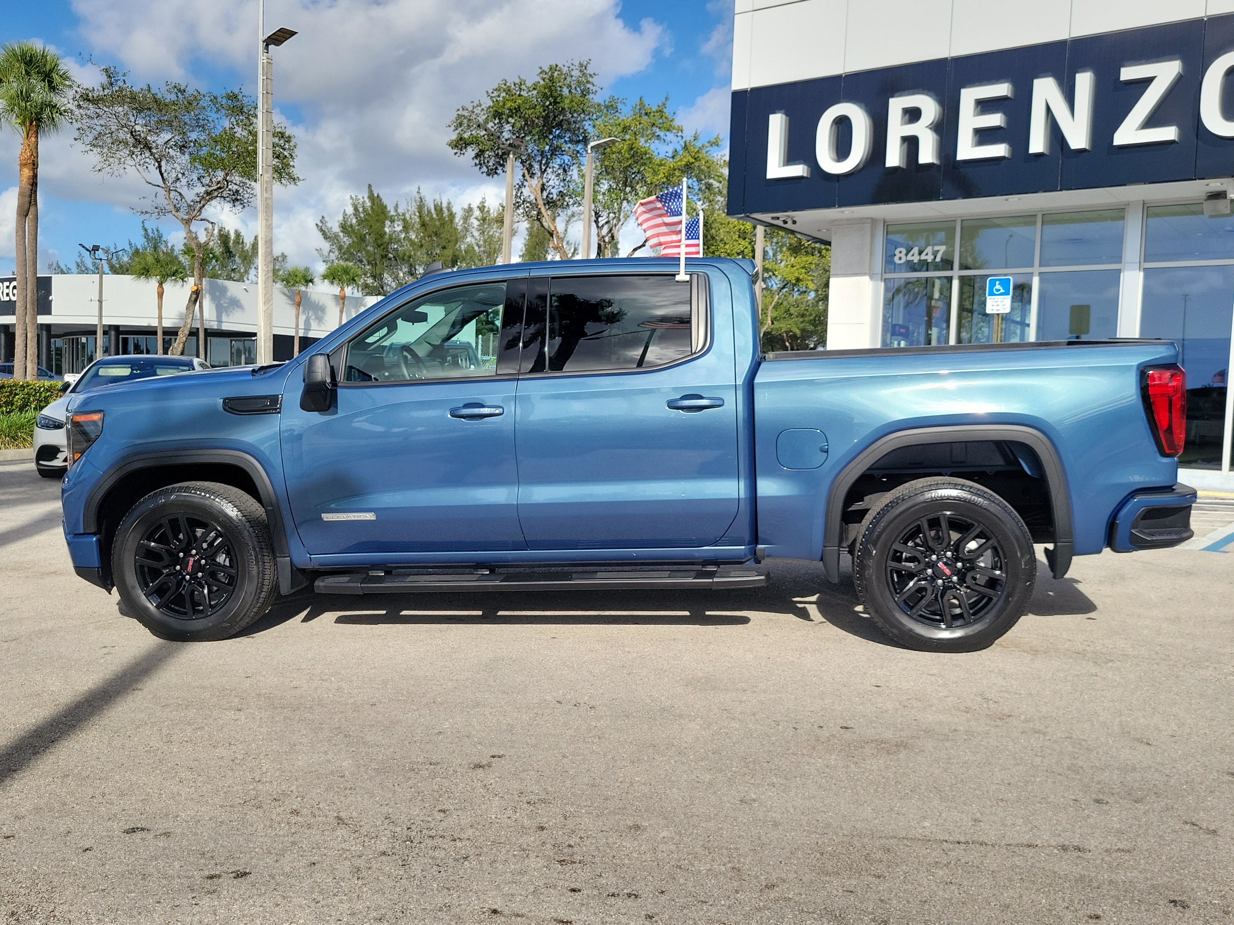 Used 2024 GMC Sierra 1500 Elevation RWD image 8