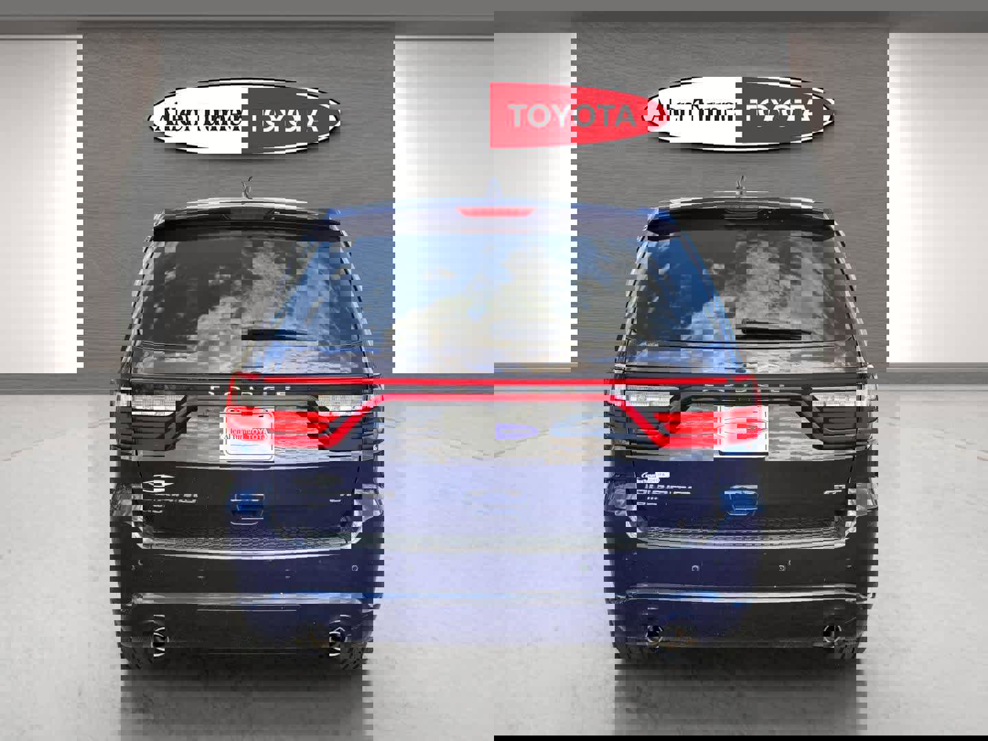 Used 2017 Dodge Durango GT w/ Nav & Power Liftgate Group image 7