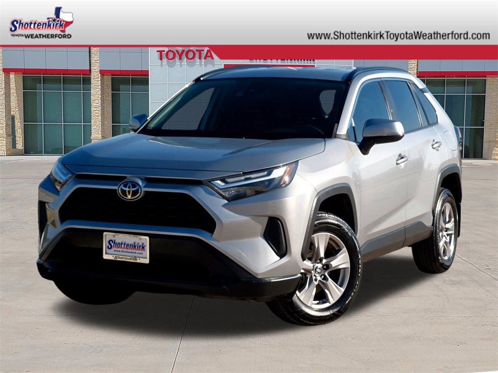 Used 2022 Toyota RAV4 XLE