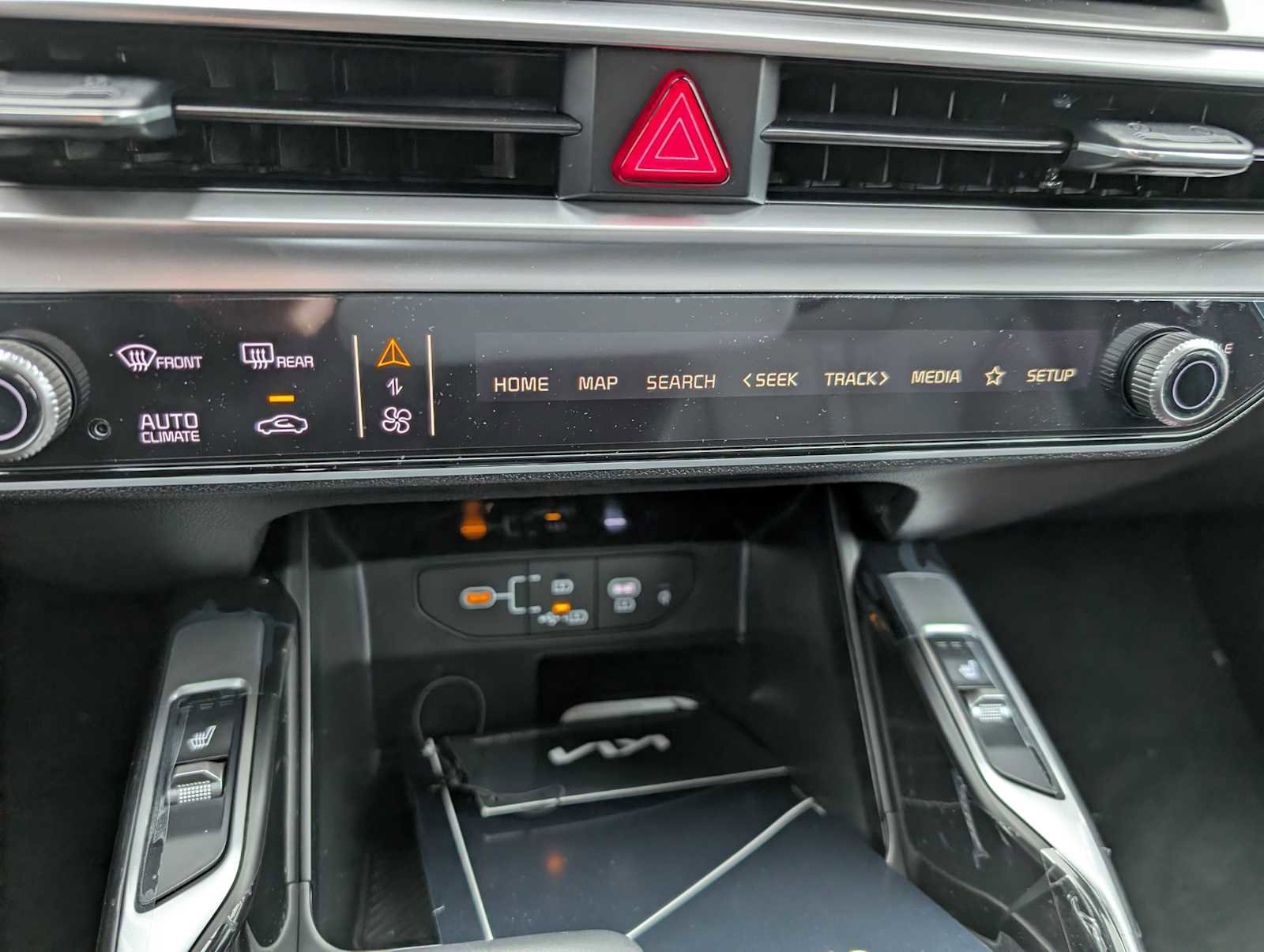 New 2026 Kia Sorento S w/ S Panoramic Sunroof Package AWD/4WD image 29