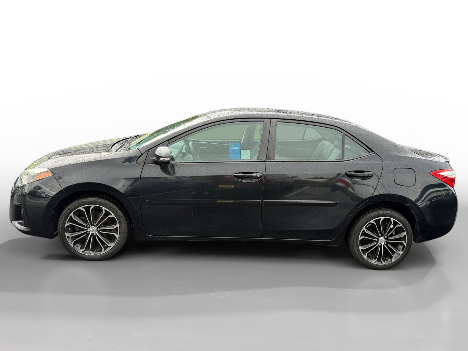 Used 2014 Toyota Corolla S FWD image 2