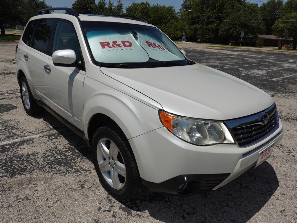 Used 2010 Subaru Forester 2.5X Limited AWD/4WD image 1
