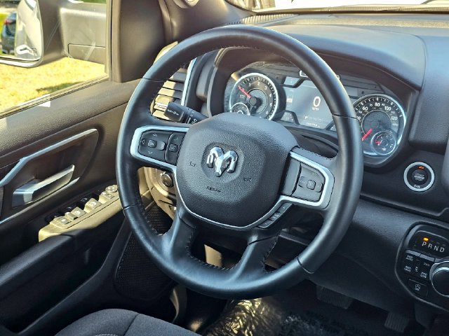 Used 2023 RAM 1500 Big Horn AWD/4WD image 30