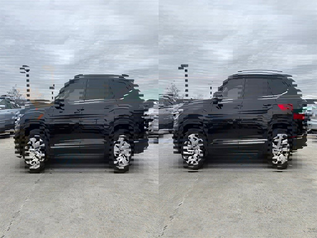 Used 2021 Volkswagen Atlas SEL w/ MDO Package (Bench Seat) image 6