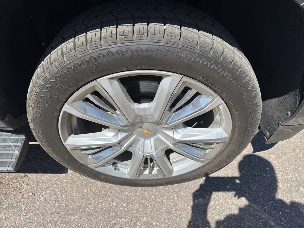 Used 2021 Chevrolet Suburban High Country image 22