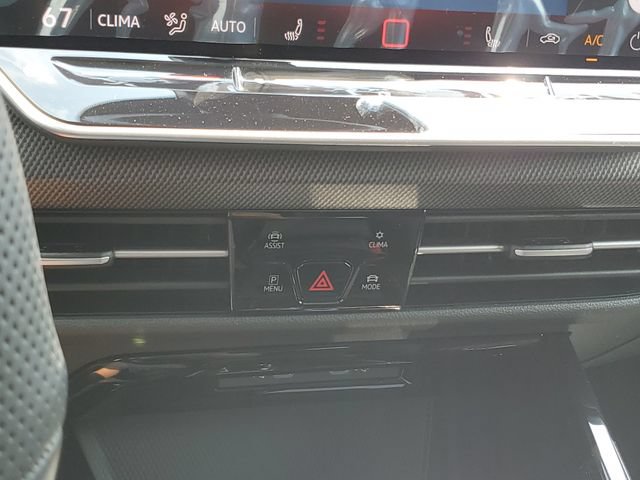 New 2026 Volkswagen GTI SE FWD image 26