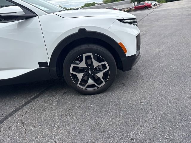 Used 2024 Hyundai Santa Cruz Limited AWD/4WD image 4