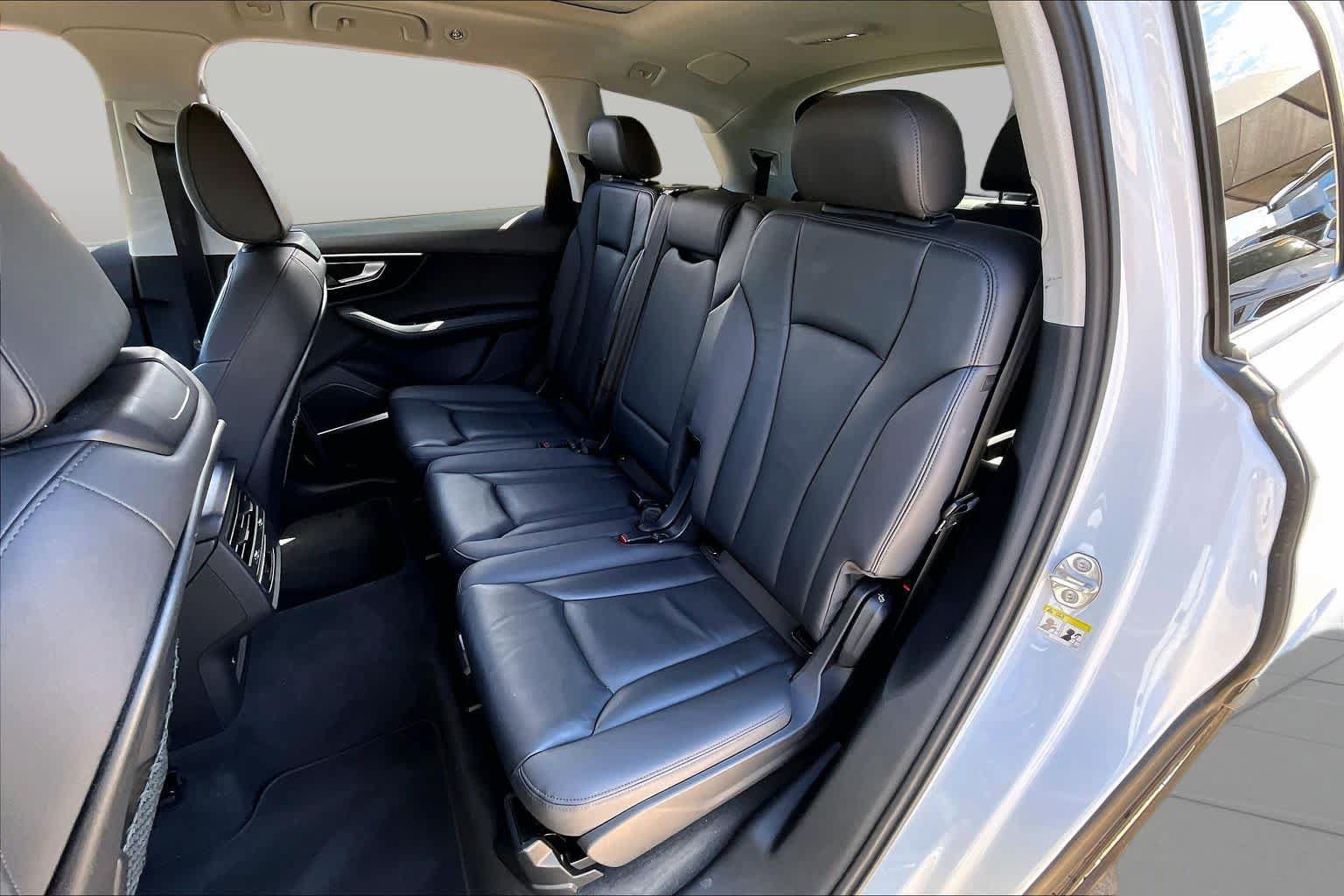 Used 2023 Audi Q7 3.0T Premium Plus AWD/4WD image 17
