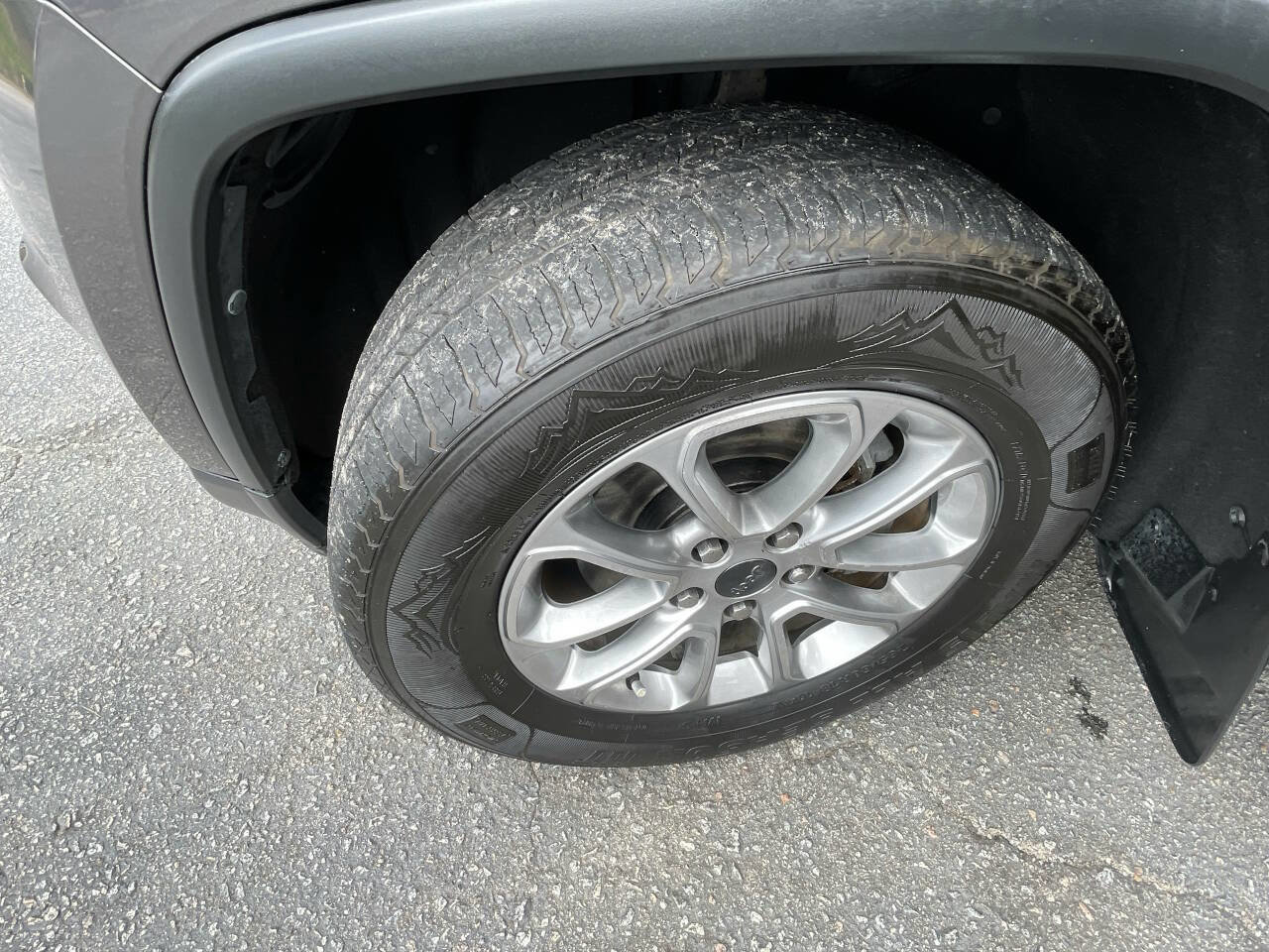 Used 2014 Jeep Grand Cherokee Limited RWD image 22