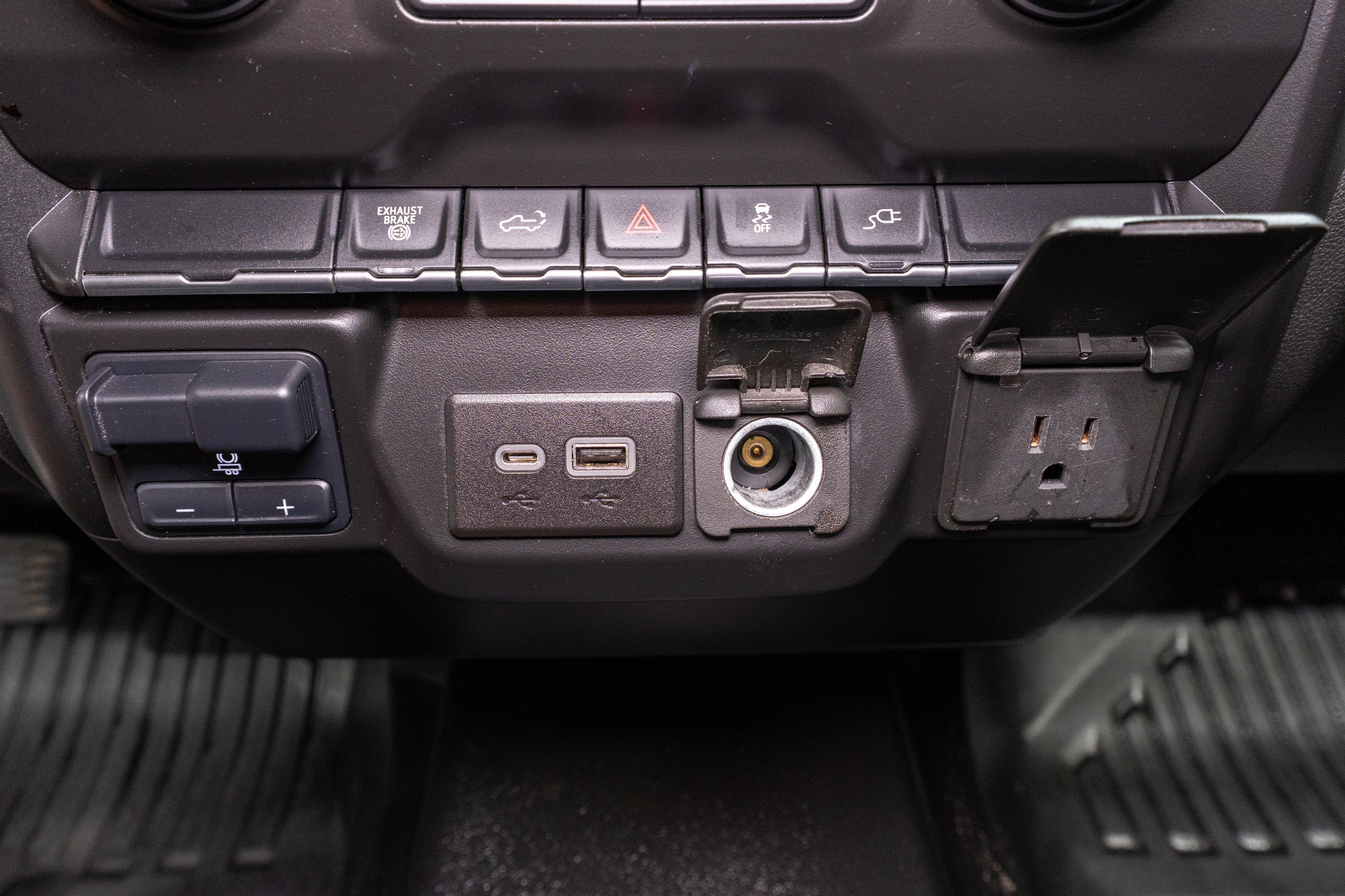 Used 2021 Chevrolet Silverado 2500 W/T w/ WT Fleet Convenience Package AWD/4WD image 22
