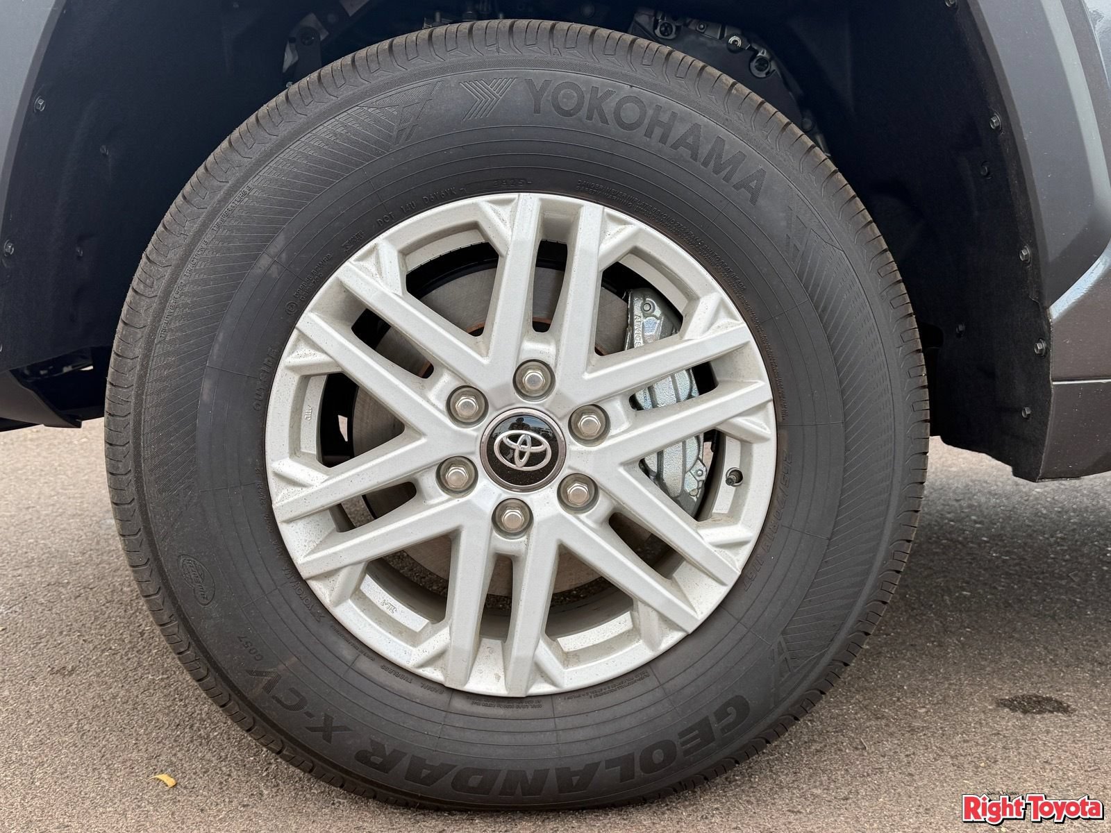 New 2026 Toyota Tundra SR5 AWD/4WD image 10